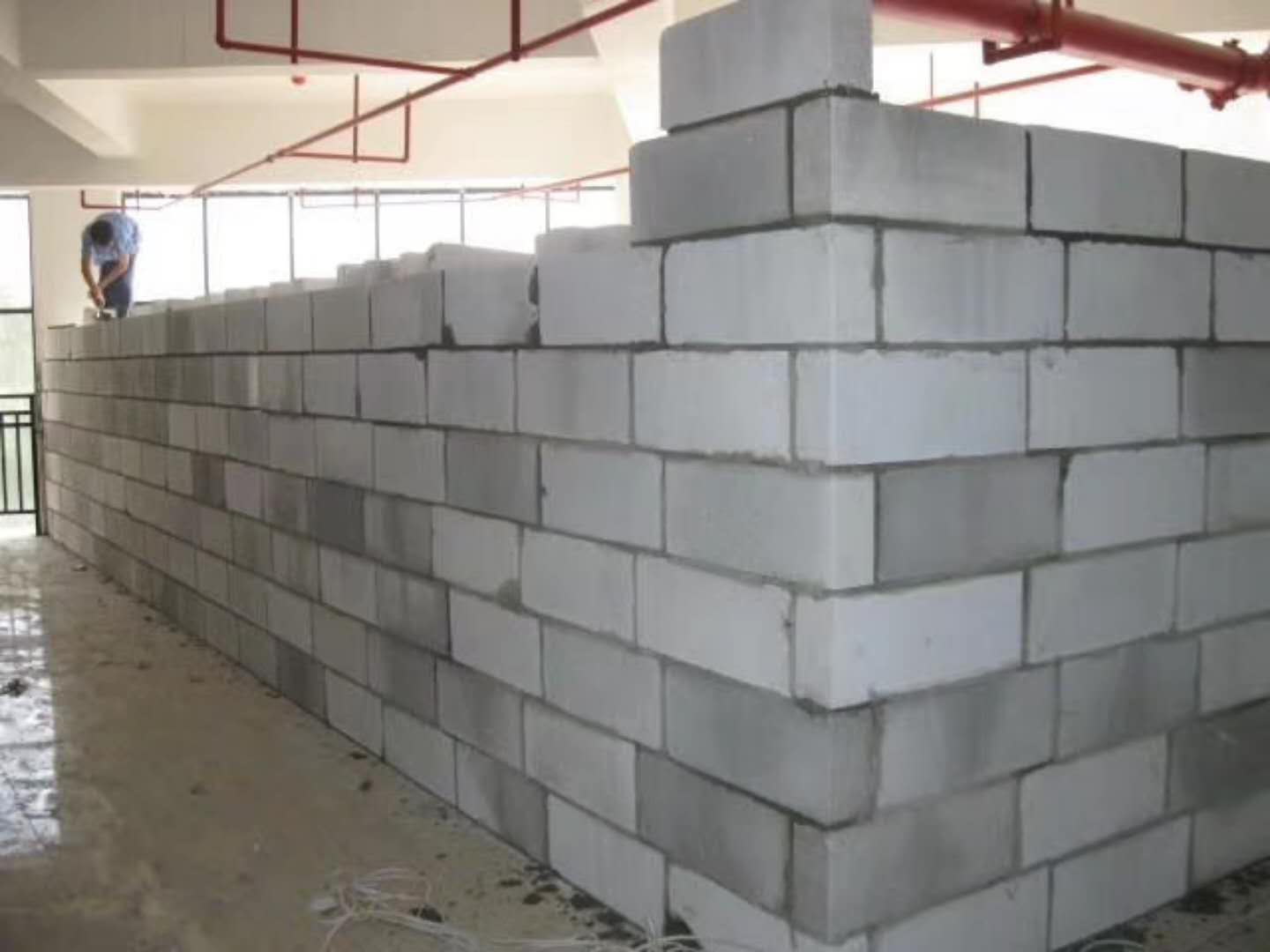 盐城蒸压加气混凝土砌块承重墙静力和抗震性能的研究